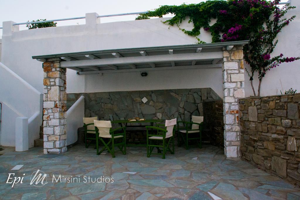 Mirsini Studios Parasporos Exterior photo